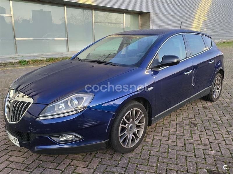 Usado Lancia Delta 150 CV (110 kW) 2011 Azul Utilitario