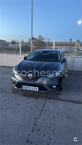 Usado Renault Mégane IV Business 115 CV (84 kW) 2020 Azul Berlina