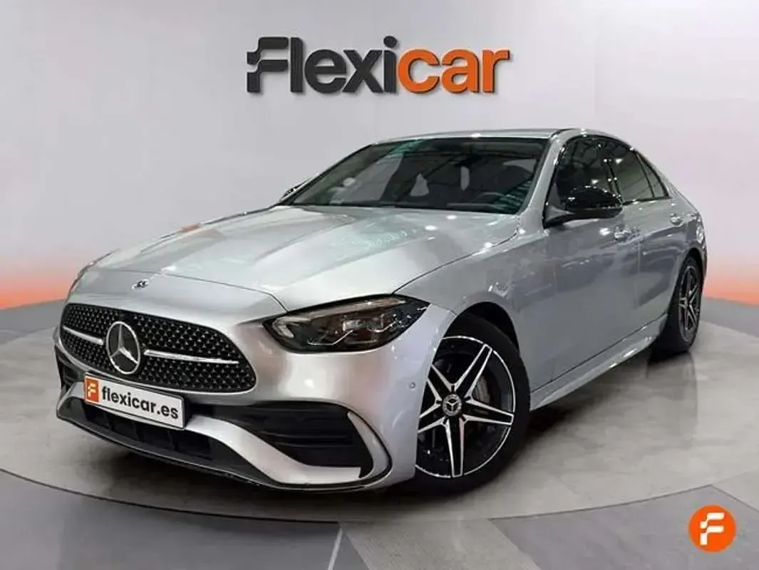 Usado Mercedes C200 163 CV (119 kW) 2024 Gris Berlina