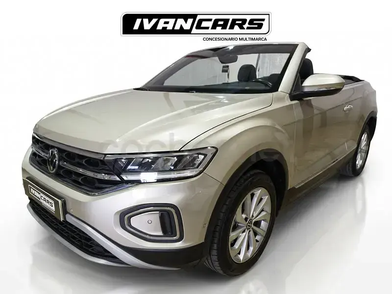 Usado VW T-Roc Style 110 CV (80 kW) 2022 Beige SUV