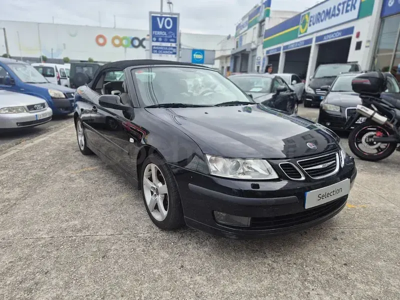 Usado Saab 9-3 Vector 210 CV (154 kW) 2007 Negro Descapotable