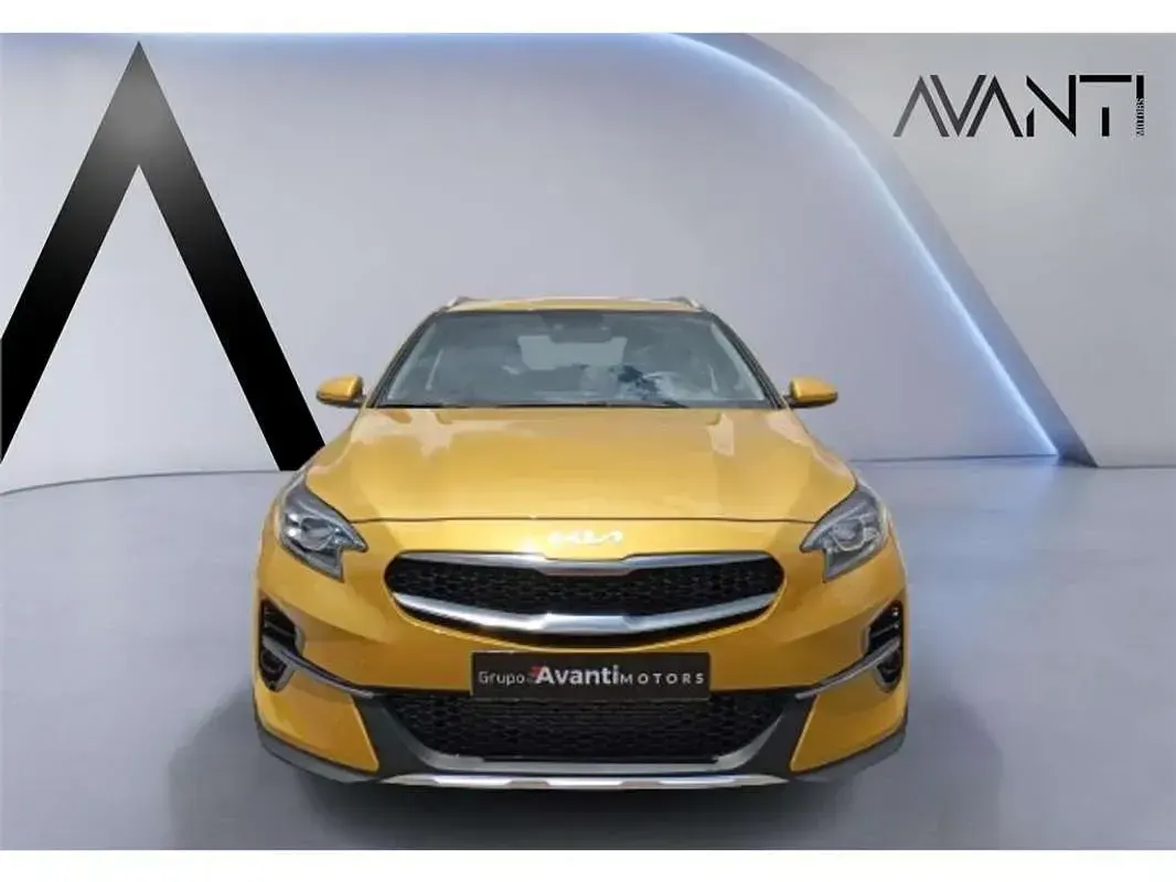 Usado Kia XCeed 120 CV (88 kW) 2022 SUV