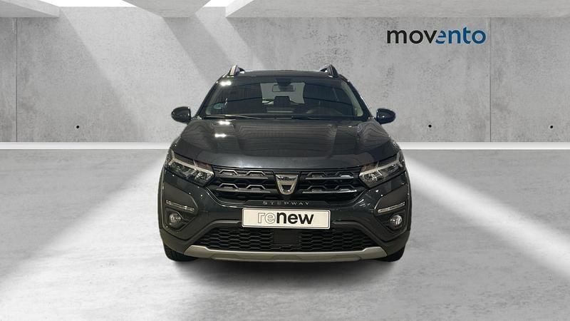 Usado Dacia Sandero Comfort 101 CV (74 kW) 2022 Gris Berlina