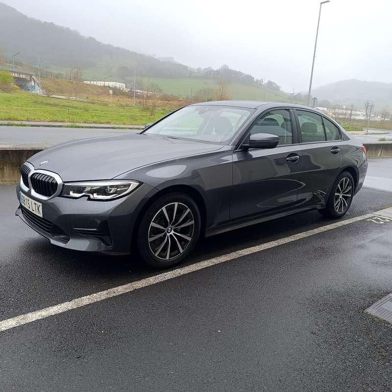 Usado BMW 318 150 CV (110 kW) 2021 Gris Berlina