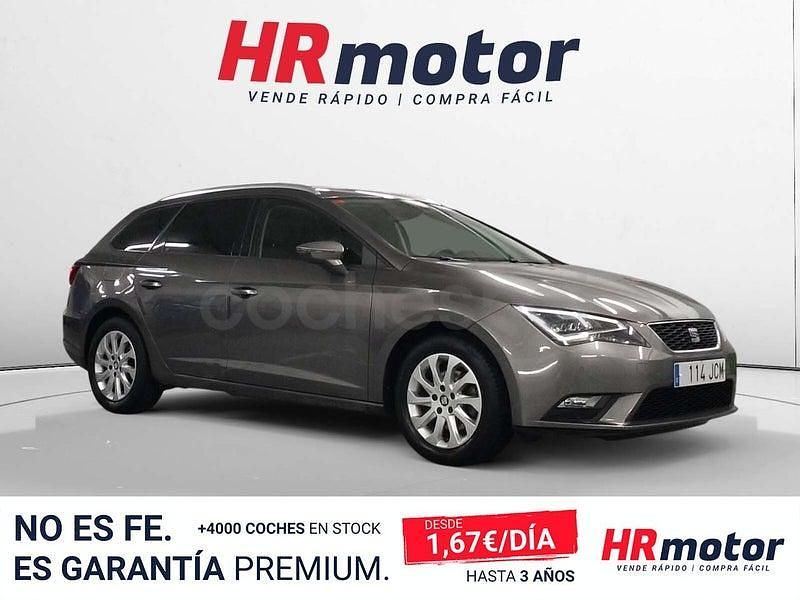 Usado Seat Leon Style 150 CV (110 kW) 2015 Gris / plata Familiar