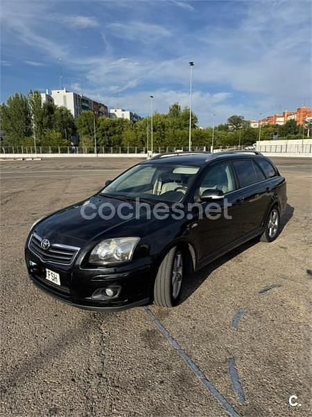 Usado Toyota Avensis Sport 177 CV (130 kW) 2007 Negro Familiar