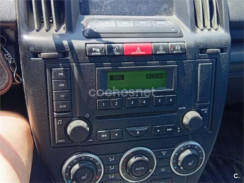 Gris / plata Usado 2009 Land Rover Freelander 2 HSE SUV | 8200 € (Precio justo) - Imagen 1/2