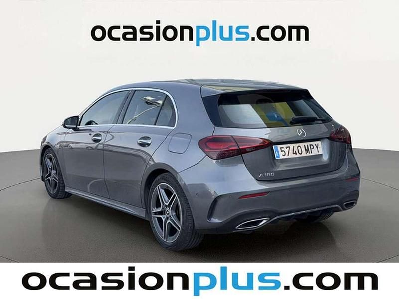 Usado Mercedes A180 Advanced 136 CV (100 kW) 2024 Gris Utilitario