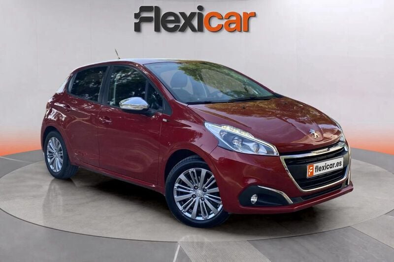 Rojo Usado 2017 Peugeot 208 Style Utilitario | 7990 € (Precio justo) - Imagen 1/4