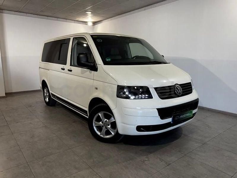 Usado VW Caravelle Comfortline 140 CV (102 kW) 2010 Blanco Monovolumen