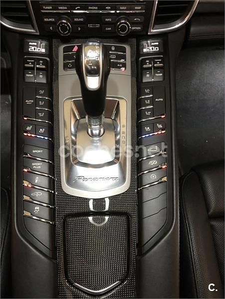 Usado Porsche Panamera 430 CV (316 kW) 2013 Negro Utilitario