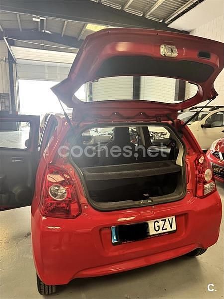 Usado Suzuki Alto GL 68 CV (50 kW) 2010 Rojo Utilitario