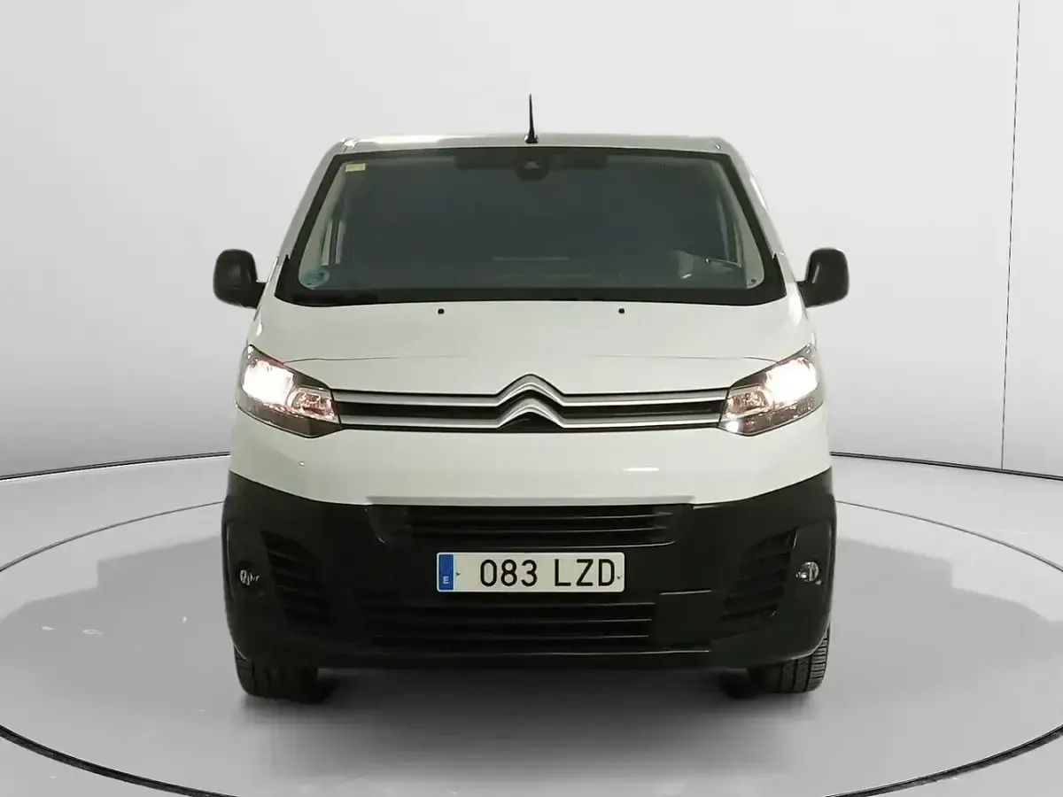 Usado Citroën Jumpy 102 CV (75 kW) 2021 Blanco Monovolumen