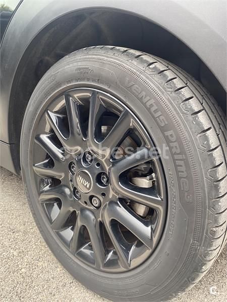 Usado Mini Cooper D 112 CV (82 kW) 2015 Negro Utilitario