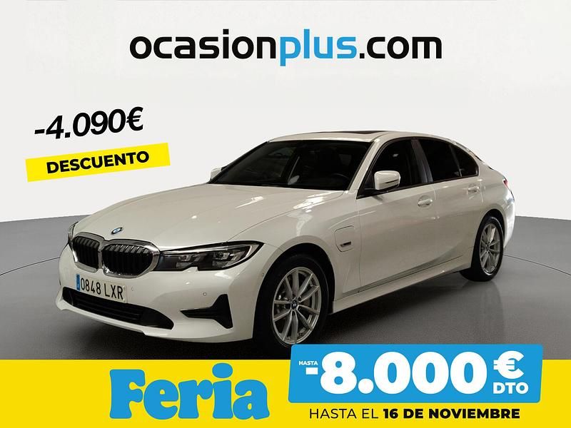 Blanco Usado 2022 BMW 330e Berlina | 33.990 € (Un poco caro) - Imagen 1/4