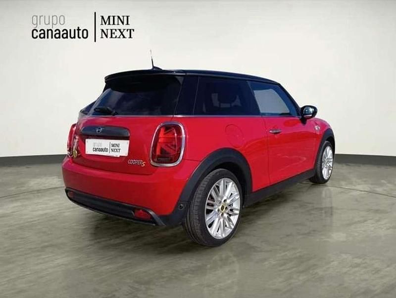 Używany Mini Cooper SE 135 kW (184 KM) 2020 Czerwony Hatchback