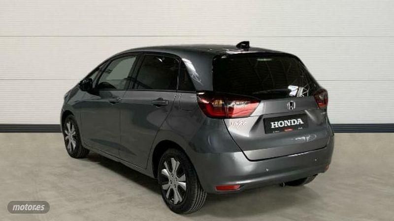 Usado Honda Jazz Elegance 130 CV (95 kW) 2020 Gris Utilitario