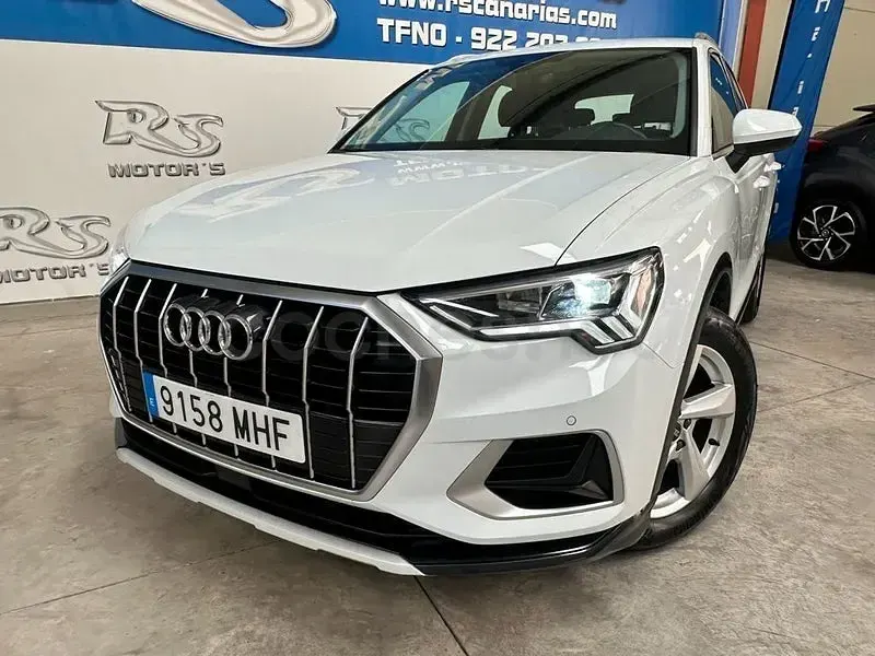 Begagnad Audi Q3 Advanced 150 HK (110 kW) 2023 Vit SUV