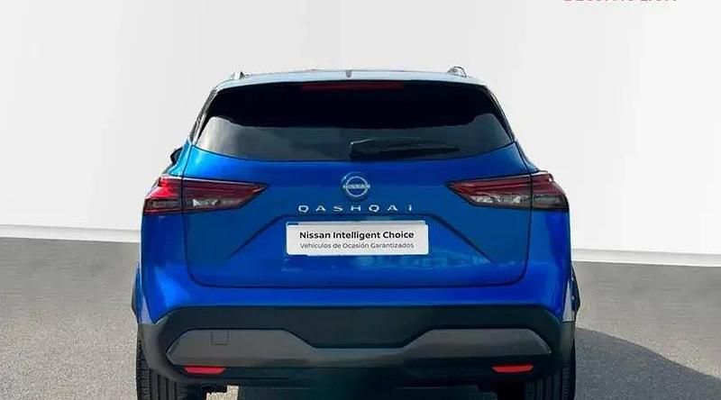 Usado Nissan Qashqai Tekna 140 CV (102 kW) 2023 Magnetic blue midnight black SUV
