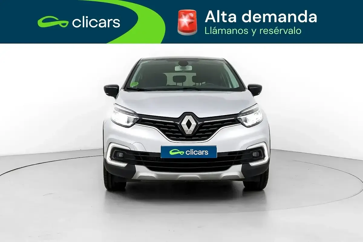 Usado Renault Captur Zen 130 CV (95 kW) 2019 Gris SUV