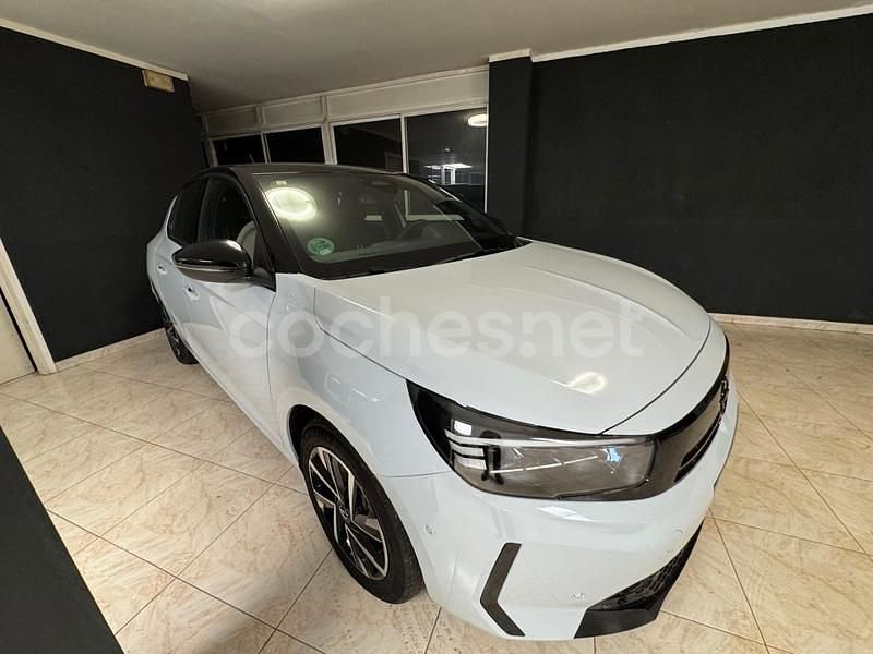 Usado Opel Corsa 100 CV (73 kW) 2025 Blanco Berlina