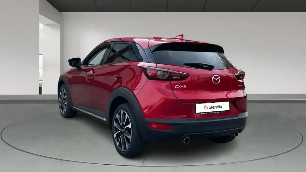 Käytetty Mazda CX-3 121 HP (88 kW) 2022 Punainen Katumaasturi