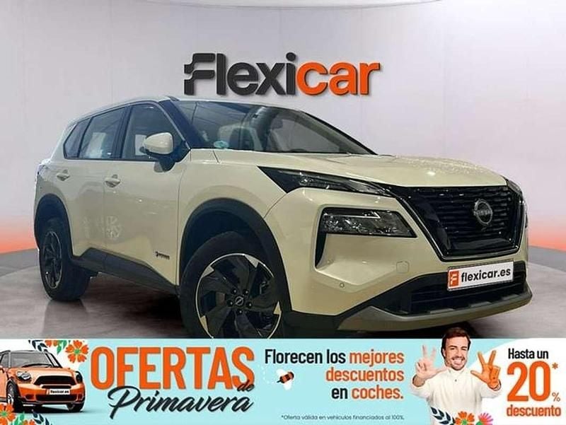 Usado Nissan X-Trail Acenta 204 CV (150 kW) 2025 Blanco SUV