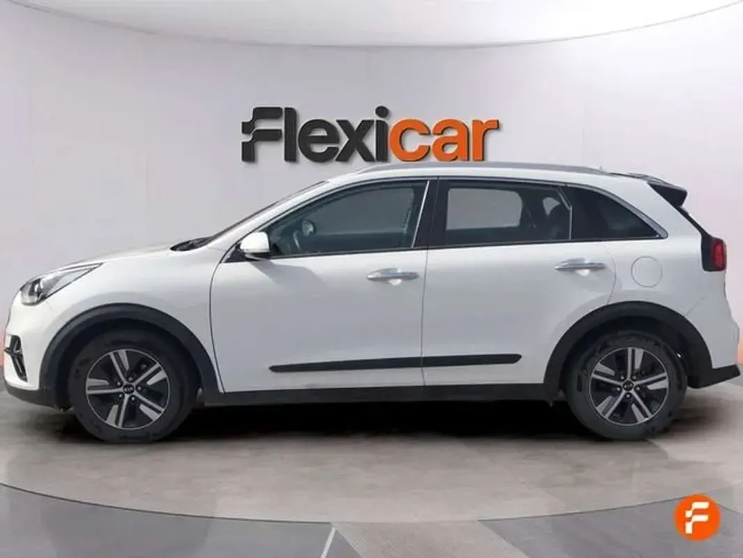 Usado Kia Niro 141 CV (103 kW) 2021 Blanco SUV