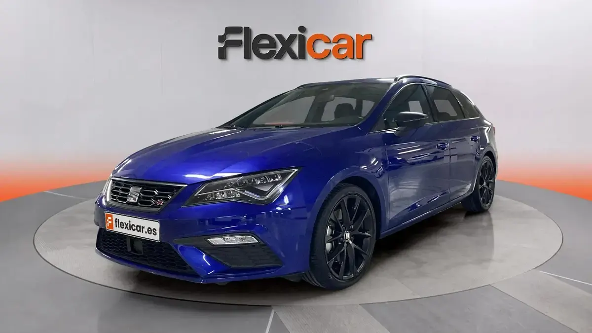 Usado Seat Leon ST FR 150 CV (110 kW) 2020 Azul Familiar