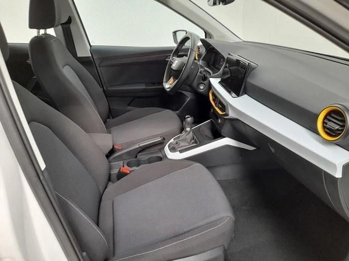 Usado Seat Arona Style 115 CV (84 kW) 2025 Blanco SUV