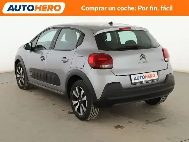 Usado Citroën C3 Feel 110 CV (80 kW) 2019 Gris Utilitario