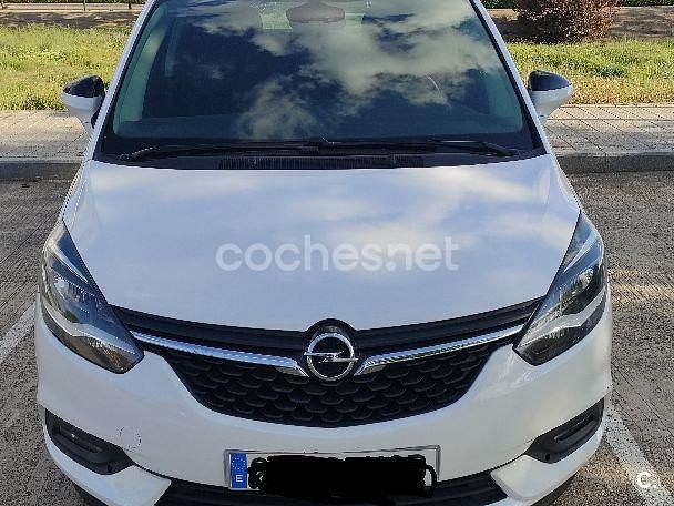 Blanco Usado 2017 Opel Zafira Tourer Selective Monovolumen | 14.700 € - Imagen 1/4