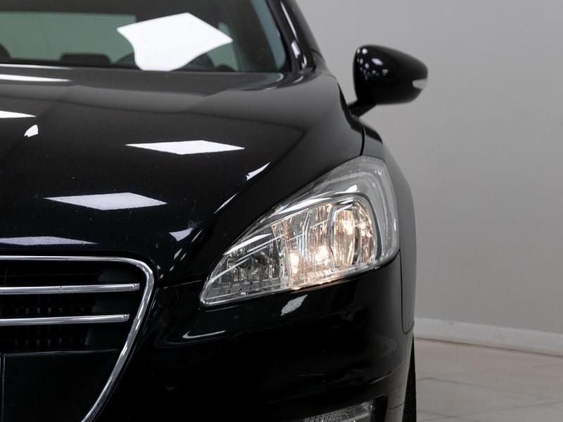 Usado Peugeot 508 Active 140 CV (102 kW) 2013 Negro Berlina