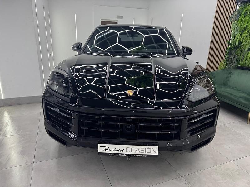 Usado Porsche Cayenne 519 CV (381 kW) 2024 Negro SUV