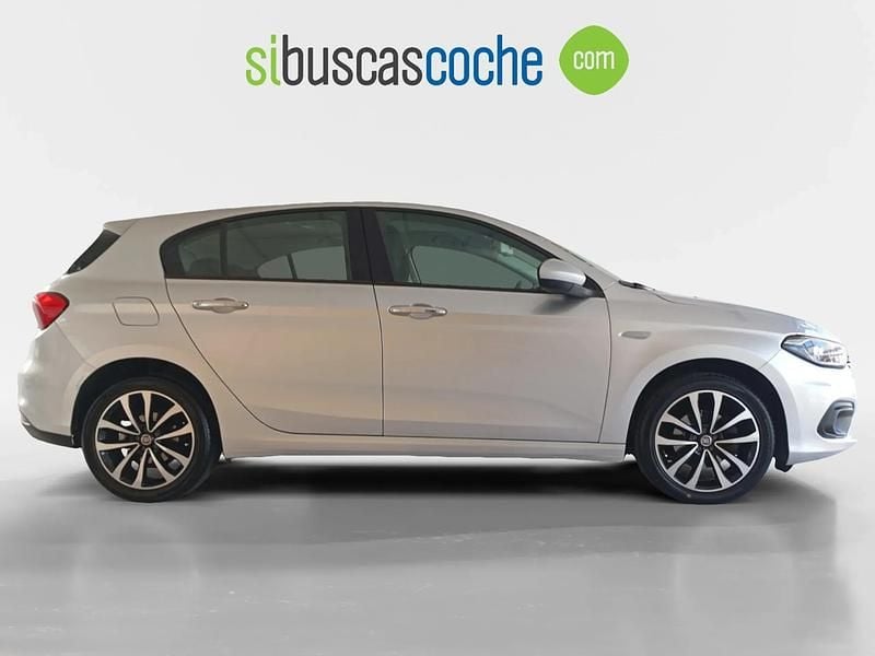 Usado Fiat Tipo Lounge 120 CV (88 kW) 2018 Gris/plata