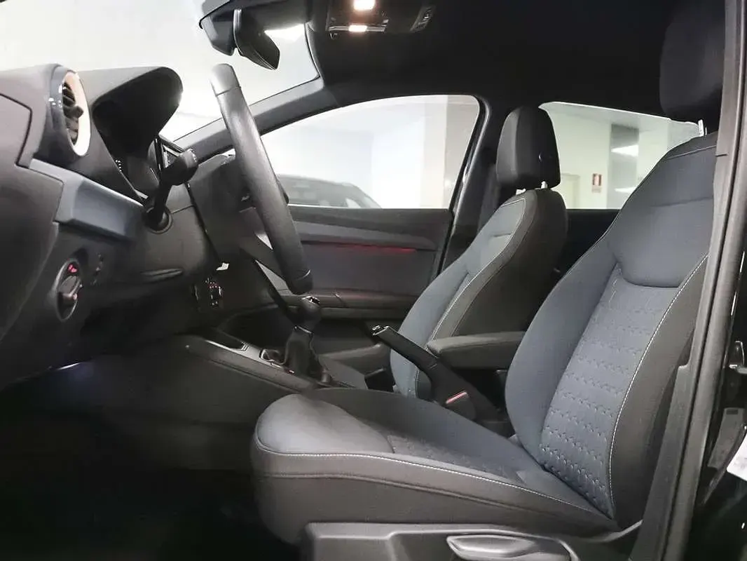 Usado Seat Ibiza Style 116 CV (85 kW) 2026 Negro Utilitario