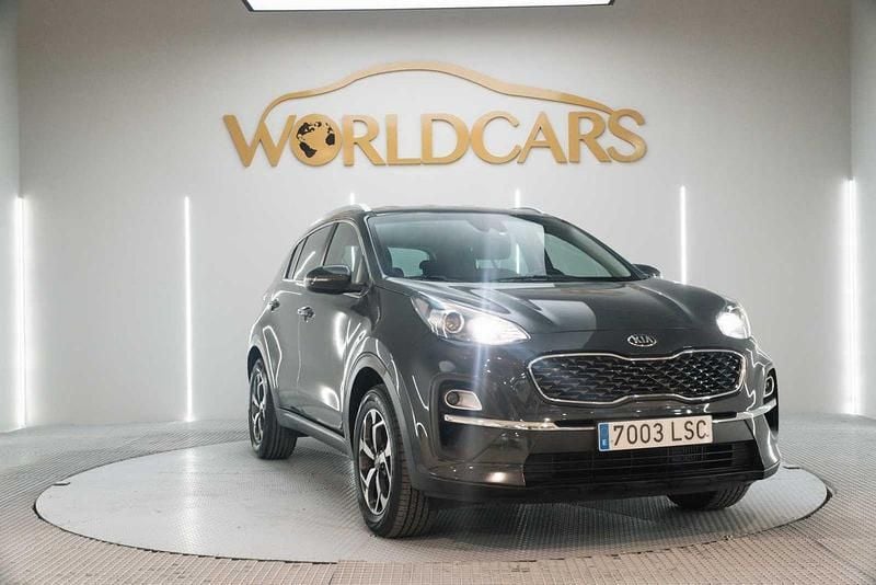 Usado Kia Sportage Plus 136 CV (100 kW) 2021 Negro SUV
