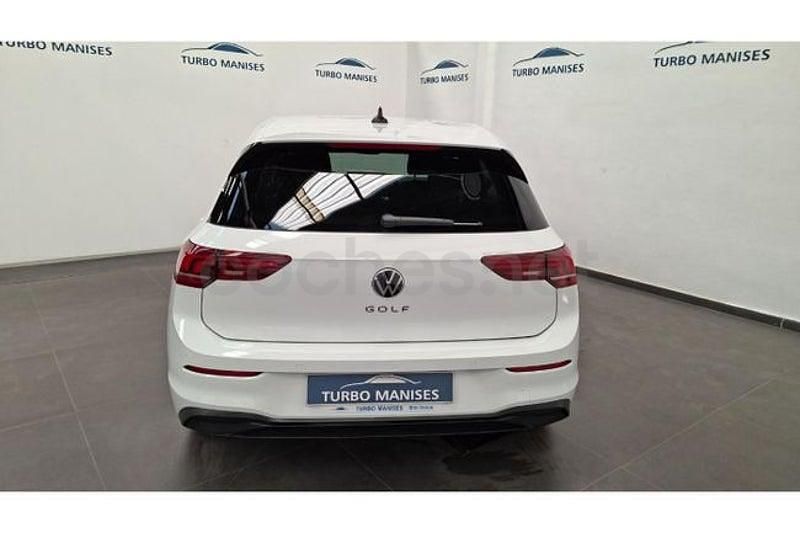 Usado VW Golf VIII 115 CV (84 kW) 2025 Blanco Berlina