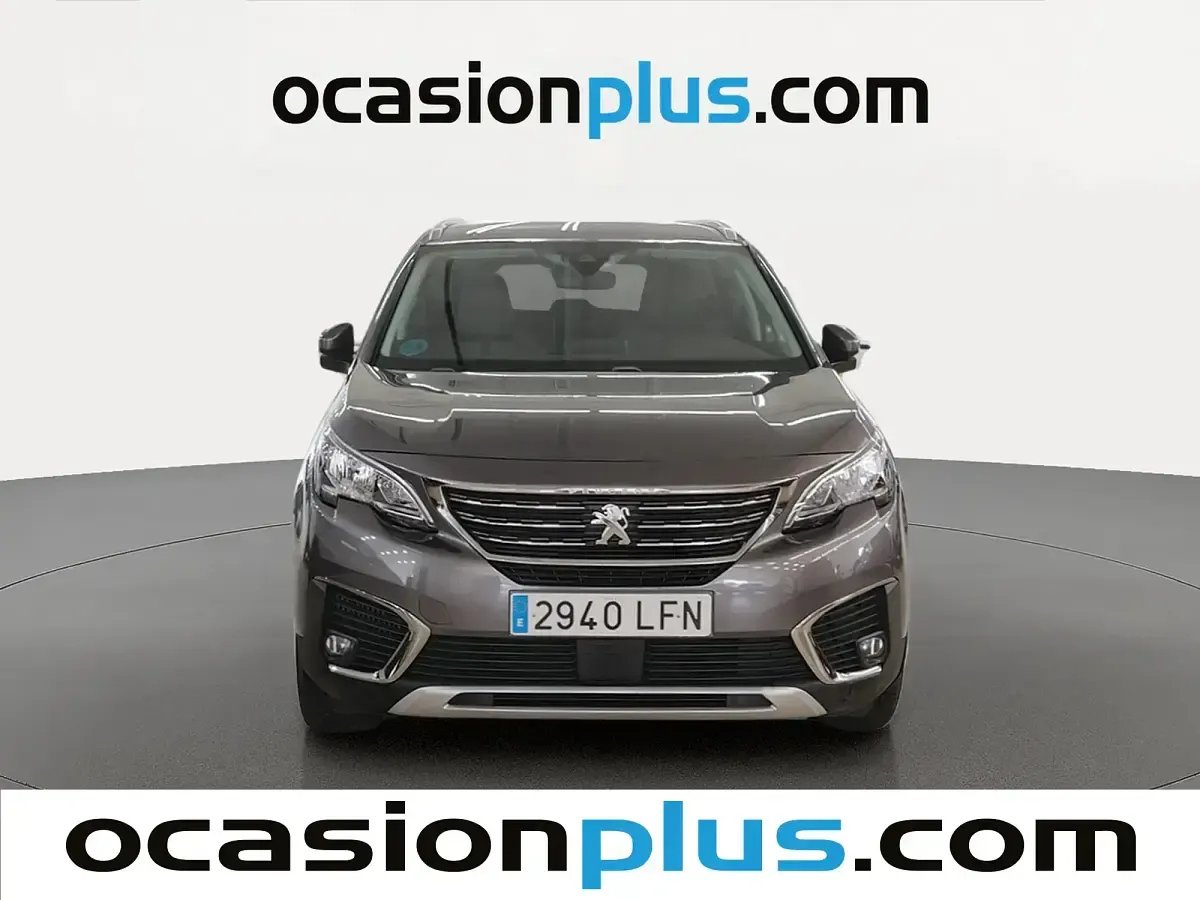 Usado Peugeot 5008 Allure 130 CV (95 kW) 2020 Gris SUV