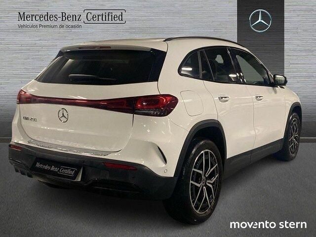 Usado Mercedes EQA250 139 kW (190 CV) 2021 Blanco polar SUV