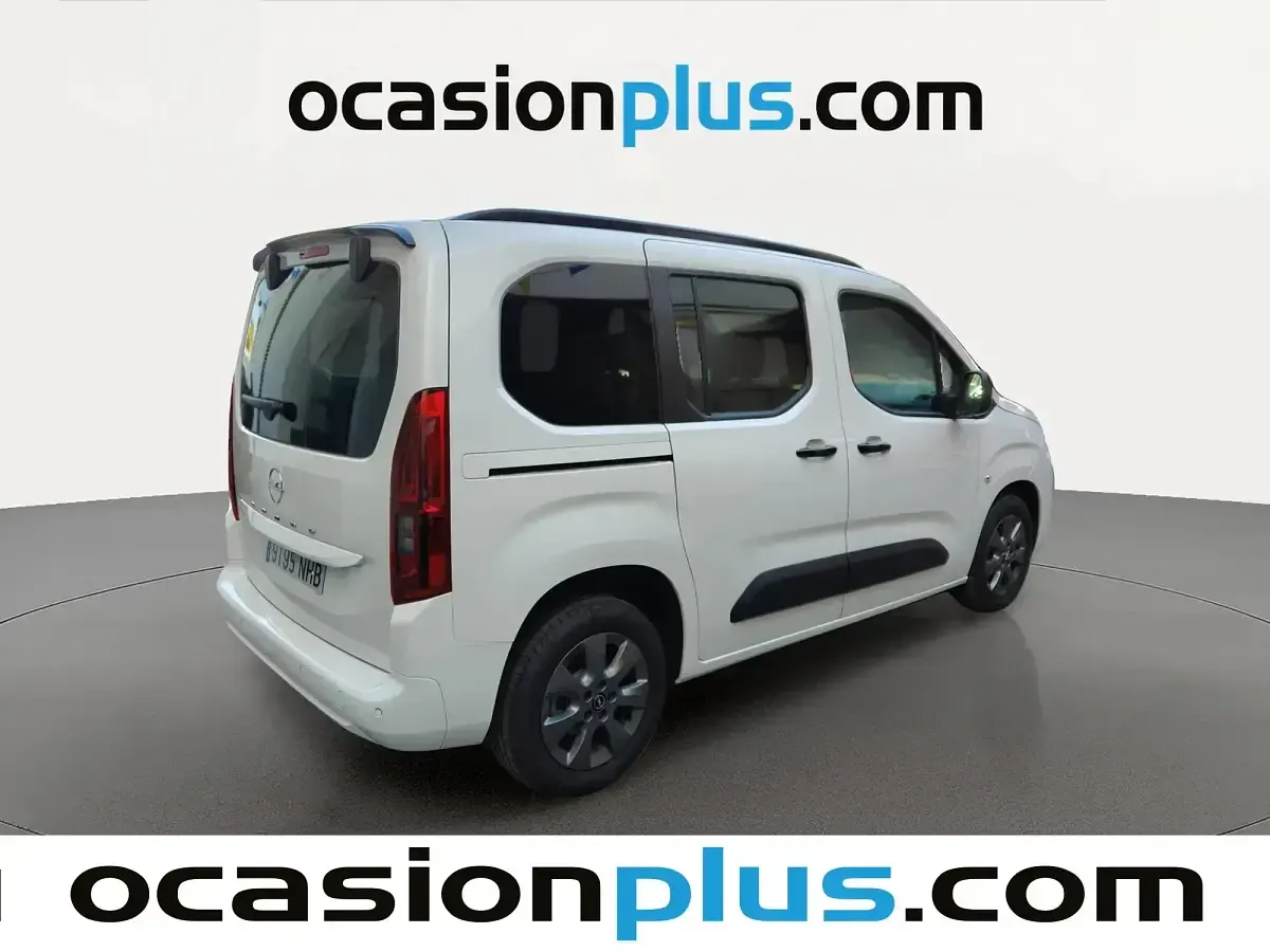 Usado Opel Combo S 100 CV (73 kW) 2025 Blanco Monovolumen