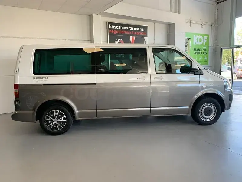 Usado VW Caravelle Comfortline 140 CV (102 kW) 2014 Blanco Van