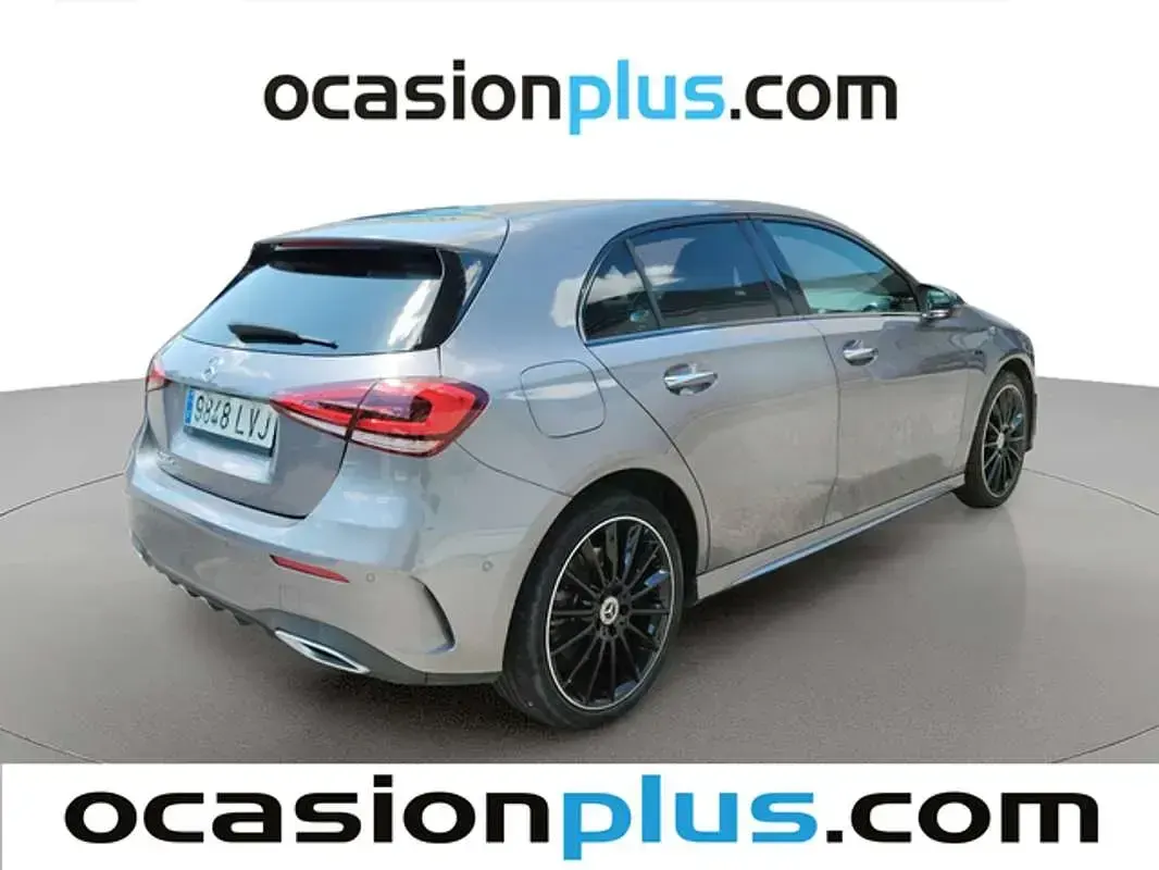 Usado Mercedes A250 218 CV (160 kW) 2021 Gris Utilitario