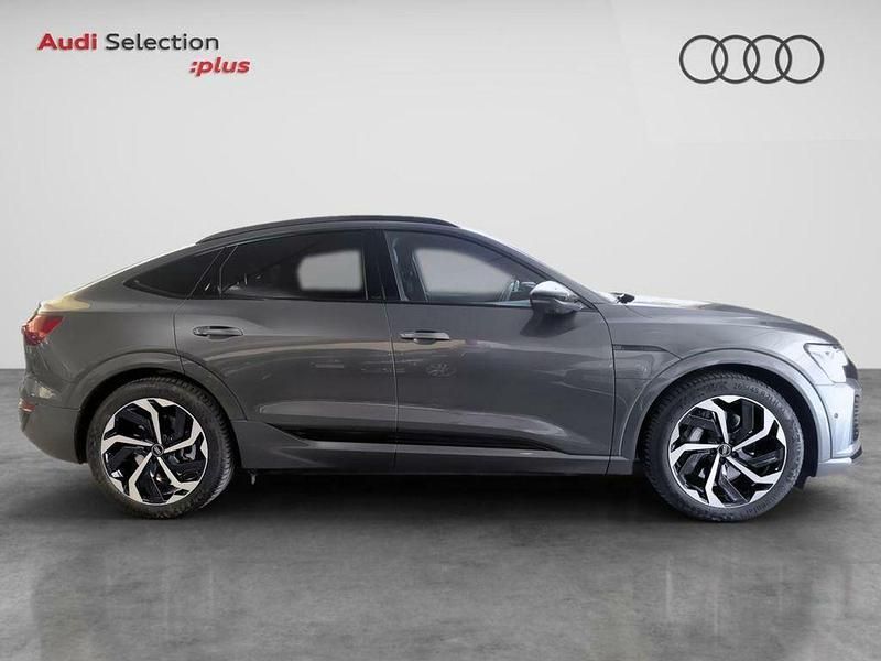 Usado Audi e-tron Sportback S-Line 300 kW (408 CV) 2024 Gris SUV
