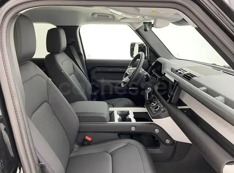 Usado Land Rover Defender S 300 CV (220 kW) 2025 Negro SUV