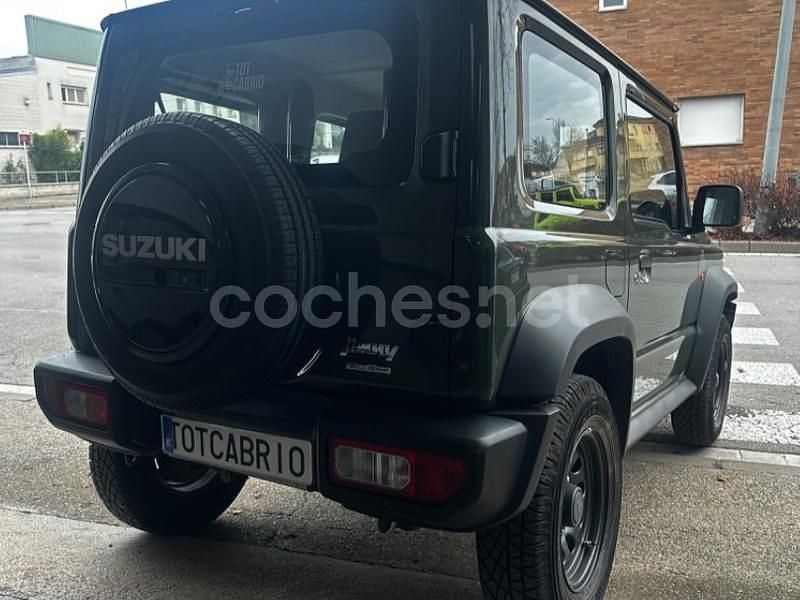 Usado Suzuki Jimny 102 CV (75 kW) 2018 Verde SUV