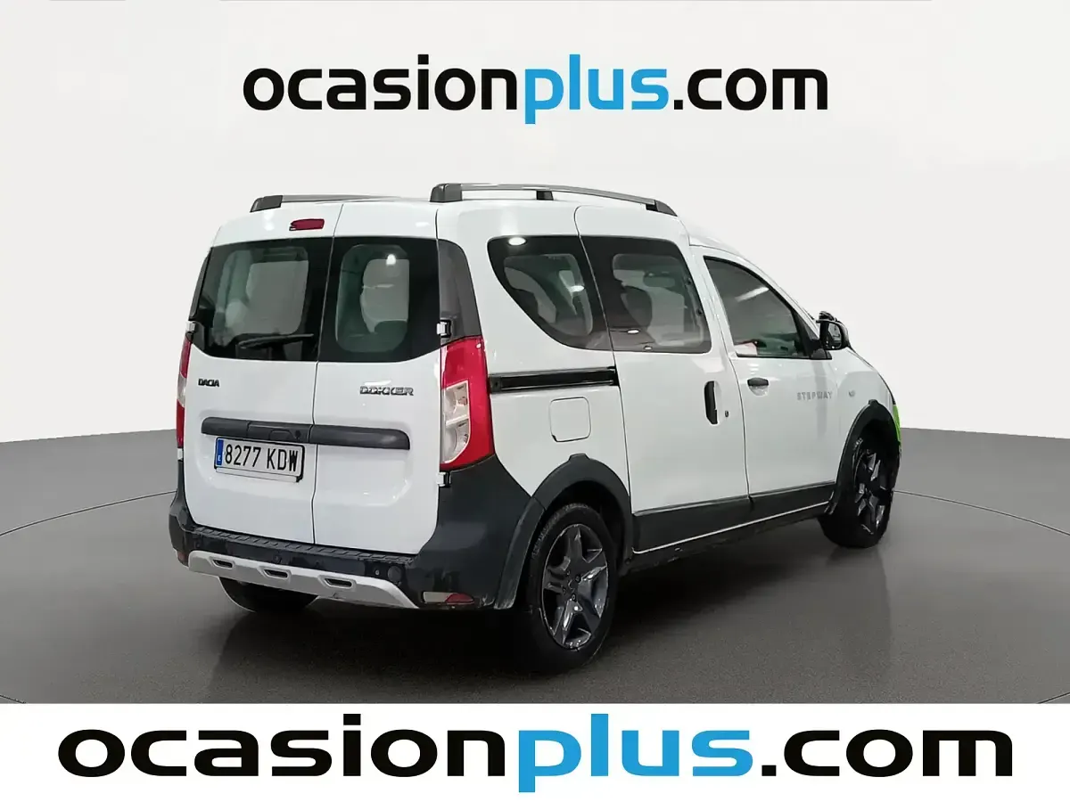 Käytetty Dacia Dokker Stepway 90 HP (66 kW) 2017 Valkoinen Tila-auto