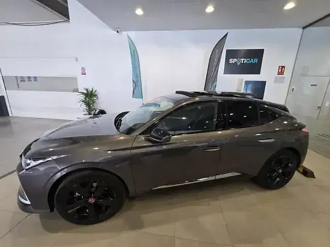 Usado DS Automobiles DS4 Performance Line Plus 224 CV (164 kW) 2022 Gris SUV