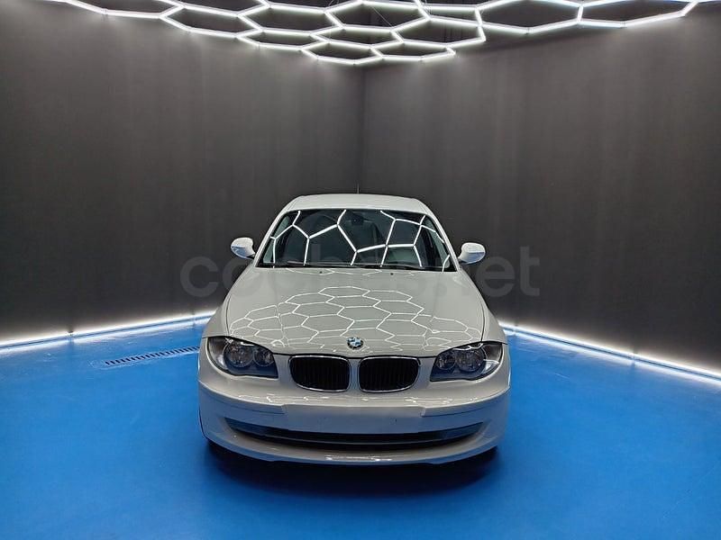 Usado BMW 118 143 CV (105 kW) 2011 Blanco Utilitario