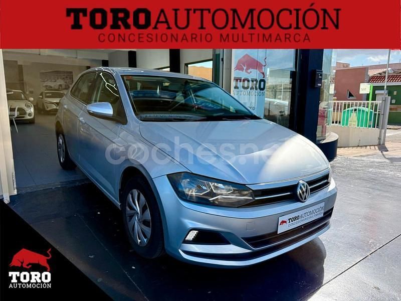 Gris / plata Usado 2019 VW Polo Sportline Berlina | 10.990 € (Buen precio) - Imagen 1/4
